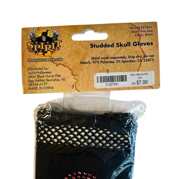 Spirit Studded Skull Gloves - Picture 2 of 2